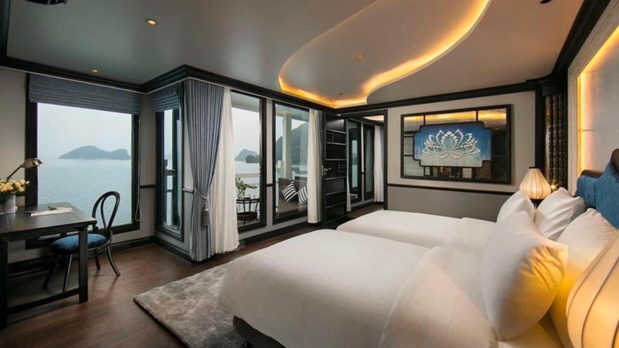 Hotel Lotus Boutique Cruise Hạ Long Exterior foto