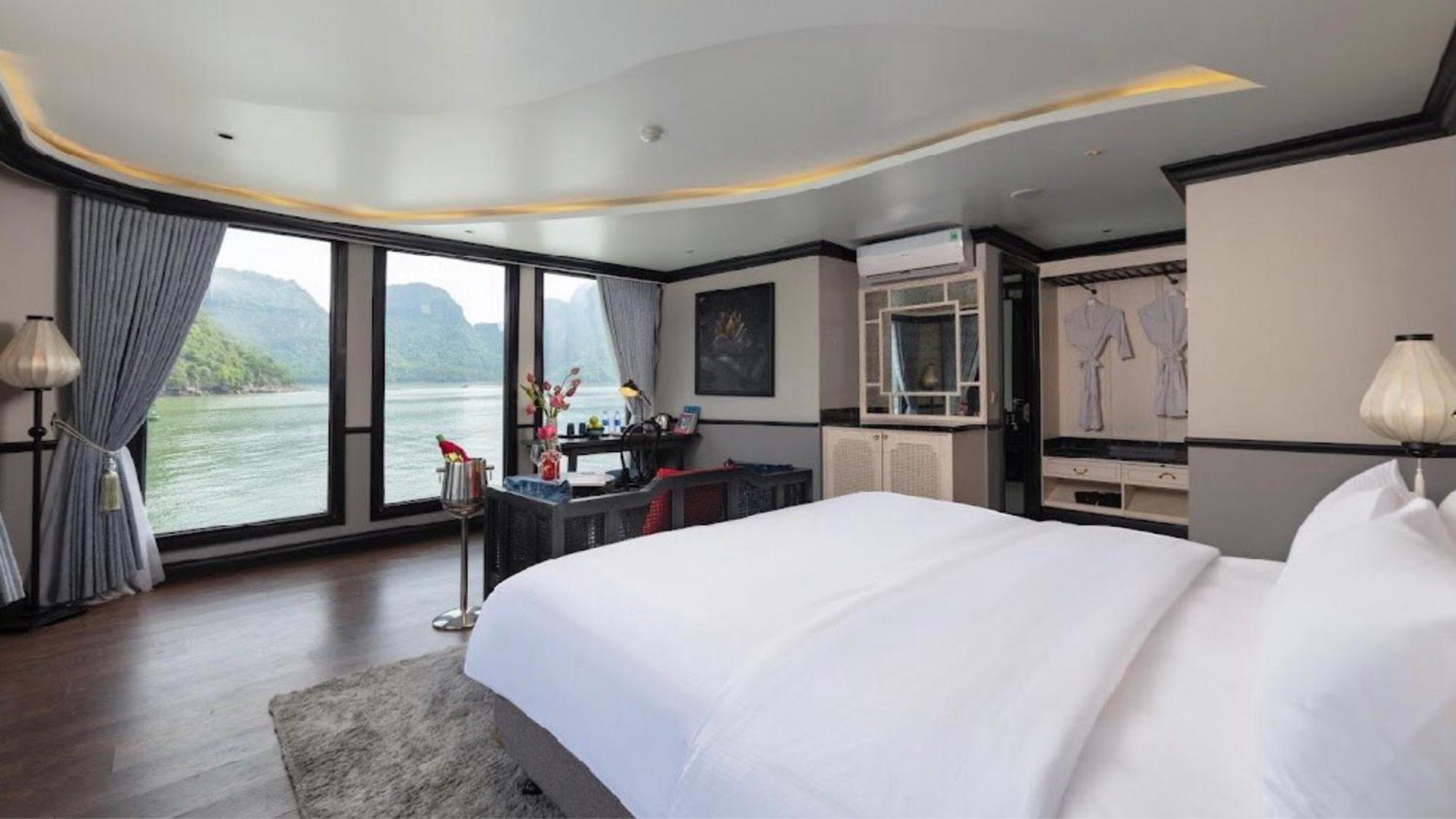 Hotel Lotus Boutique Cruise Hạ Long Exterior foto